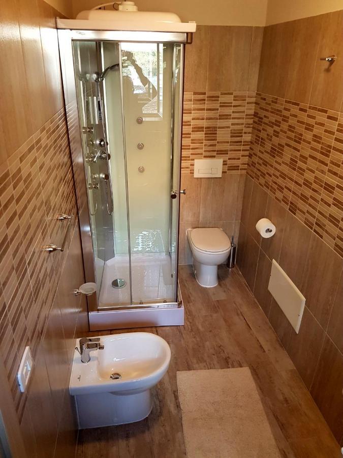 Il Vicoletto Acomodação com café da manhã Frascineto Exterior foto
